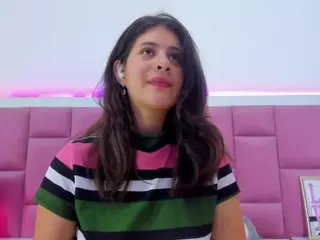 Miaqueen021's Live Sex Cam Show