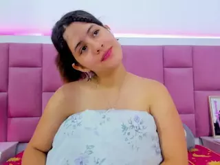 Miaqueen021's Live Sex Cam Show