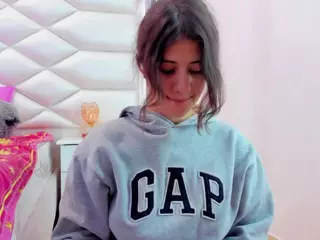 Miaqueen021's Live Sex Cam Show