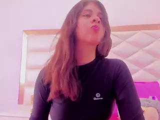 Miaqueen021's Live Sex Cam Show