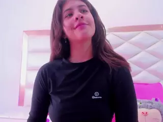 Miaqueen021's Live Sex Cam Show