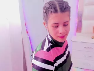 Miaqueen021's Live Sex Cam Show