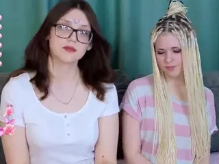 Luna's Live Sex Cam Show
