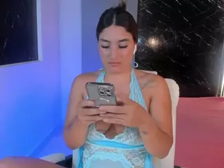 ScarlettWet9's Live Sex Cam Show