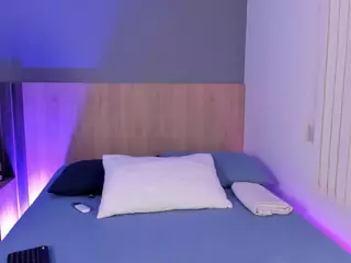 Atenea-Clerk's Live Sex Cam Show