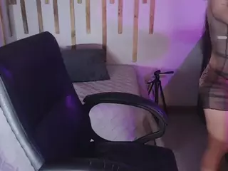 Lunaa-jonhsonn's Live Sex Cam Show