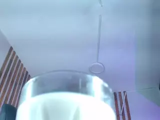 Lunaa-jonhsonn's Live Sex Cam Show