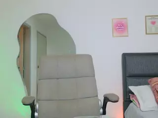Mar 333's Live Sex Cam Show