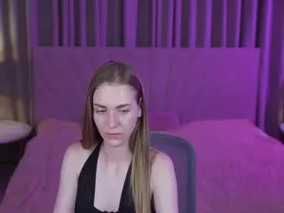 SweetDesiree054's Live Sex Cam Show