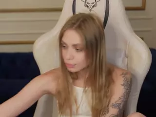 SweetDesiree054's Live Sex Cam Show