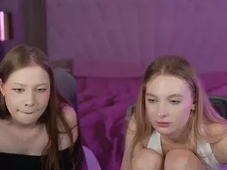 SweetDesiree054's Live Sex Cam Show