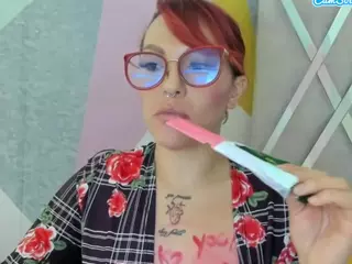valentina004's Live Sex Cam Show