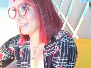 valentina004's Live Sex Cam Show