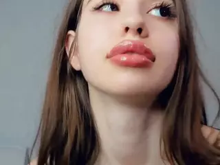 Samily's Live Sex Cam Show