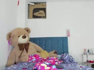 DamonyAlessia's Live Sex Cam Show
