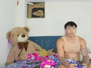DamonyAlessia's Live Sex Cam Show