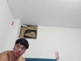 DamonyAlessia's Live Sex Cam Show