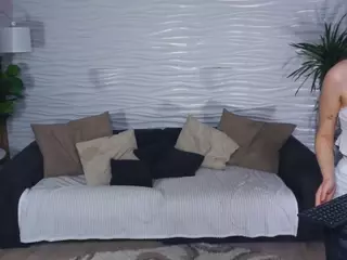 Wilona's Live Sex Cam Show