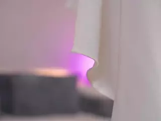 HaileyQueeen's Live Sex Cam Show