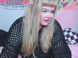 LilMilkyLilly's Live Sex Cam Show