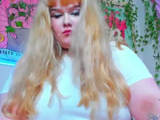 LilMilkyLilly's Live Sex Cam Show