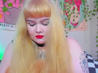 LilMilkyLilly's Live Sex Cam Show