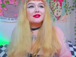 LilMilkyLilly's Live Sex Cam Show
