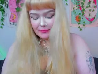 LilMilkyLilly's Live Sex Cam Show