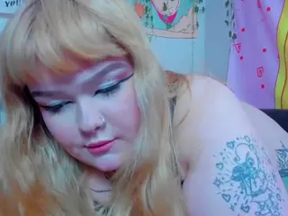 LilMilkyLilly's Live Sex Cam Show