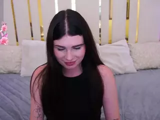 NeylaCharm's Live Sex Cam Show