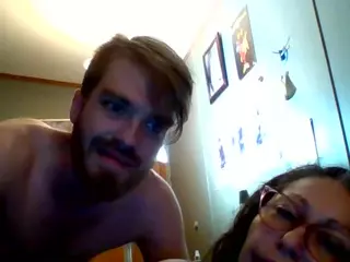TTpantsPlzz's Live Sex Cam Show