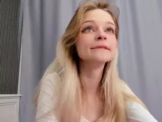 vialeta-baby's Live Sex Cam Show