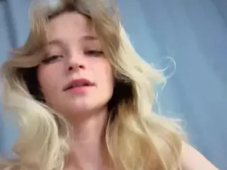 vialeta-baby's Live Sex Cam Show