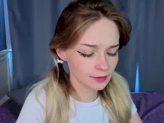 vialeta-baby's Live Sex Cam Show
