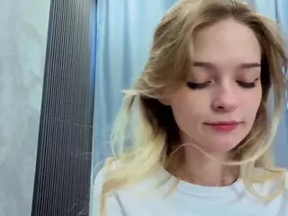 vialeta-baby's Live Sex Cam Show