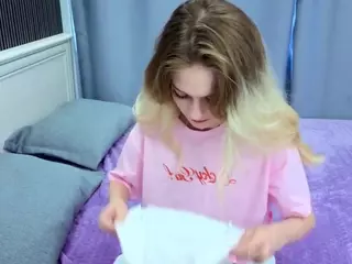vialeta-baby's Live Sex Cam Show