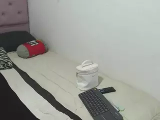 Celestepaige's Live Sex Cam Show