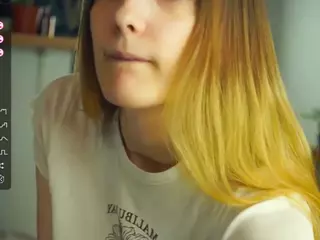 ArdithHewlett's Live Sex Cam Show