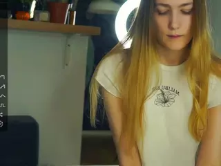 ArdithHewlett's Live Sex Cam Show