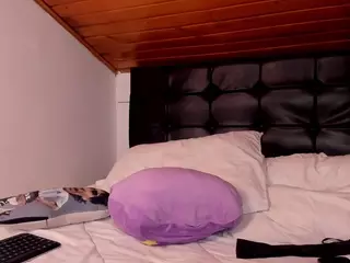 coconut-shake's Live Sex Cam Show