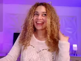 Curly Marshall's Live Sex Cam Show