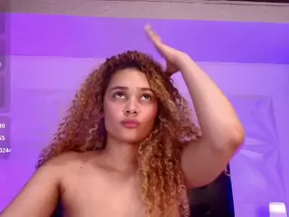 Curly Marshall's Live Sex Cam Show