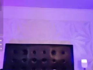 Curly Marshall's Live Sex Cam Show