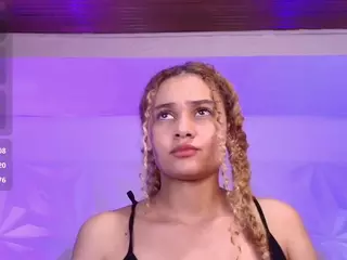 Curly Marshall's Live Sex Cam Show