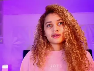 Curly Marshall's Live Sex Cam Show
