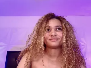 Curly Marshall's Live Sex Cam Show