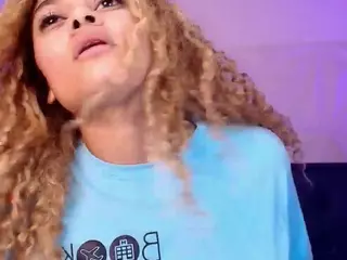 Curly Marshall's Live Sex Cam Show