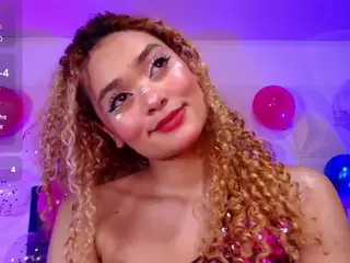 Curly Marshall's Live Sex Cam Show