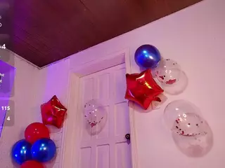 Curly Marshall's Live Sex Cam Show