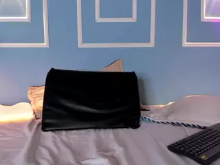hannaa-zc's Live Sex Cam Show